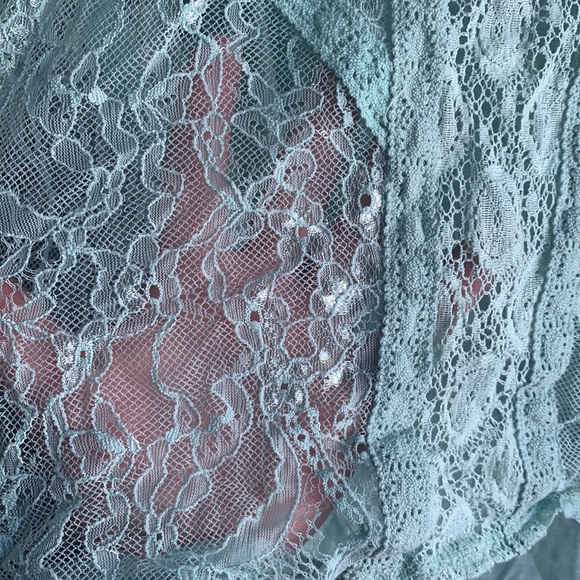 Womens hi-lo tank - Picture 3 of 4